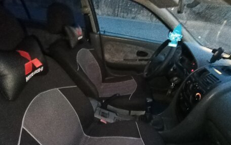 Mitsubishi Carisma I, 1995 год, 145 000 рублей, 11 фотография