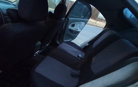 Mitsubishi Carisma I, 1995 год, 145 000 рублей, 12 фотография