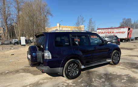 Mitsubishi Pajero IV, 2007 год, 1 499 999 рублей, 2 фотография