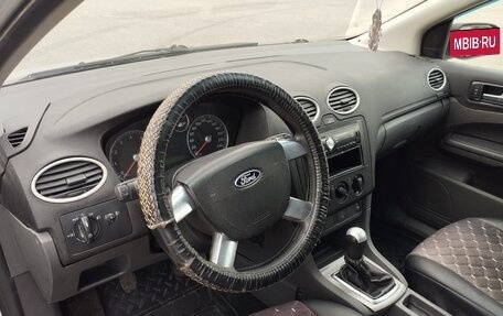 Ford Focus II рестайлинг, 2005 год, 175 000 рублей, 13 фотография