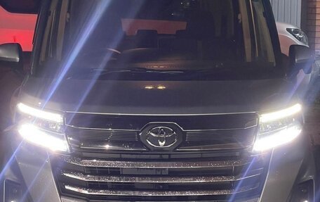 Toyota Roomy I, 2023 год, 1 050 000 рублей, 6 фотография