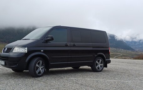 Volkswagen Multivan T5, 2004 год, 2 250 000 рублей, 8 фотография