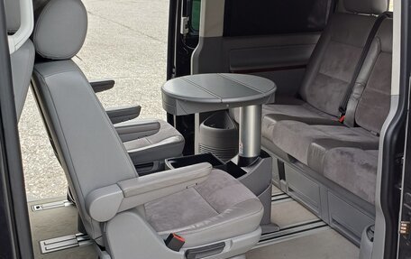 Volkswagen Multivan T5, 2004 год, 2 250 000 рублей, 14 фотография