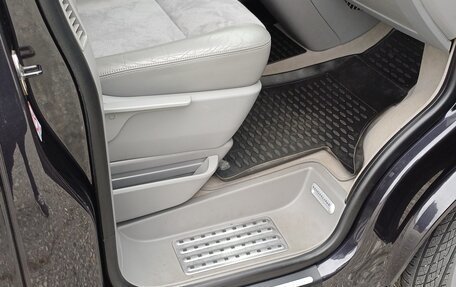 Volkswagen Multivan T5, 2004 год, 2 250 000 рублей, 19 фотография