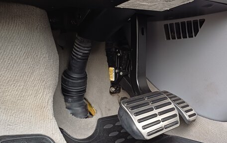 Volkswagen Multivan T5, 2004 год, 2 250 000 рублей, 18 фотография