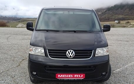 Volkswagen Multivan T5, 2004 год, 2 250 000 рублей, 11 фотография