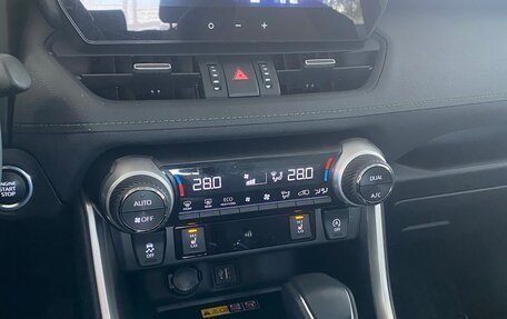 Toyota RAV4, 2025 год, 4 199 000 рублей, 21 фотография