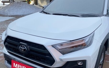 Toyota RAV4, 2025 год, 4 199 000 рублей, 11 фотография