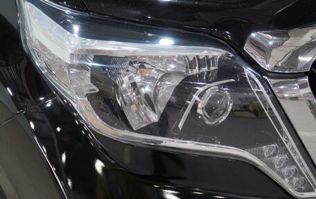 Toyota Land Cruiser Prado 150 рестайлинг 2, 2013 год, 2 730 000 рублей, 8 фотография