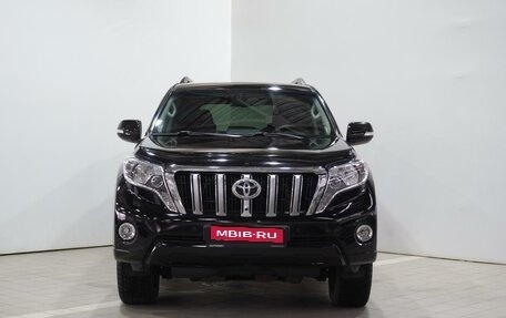 Toyota Land Cruiser Prado 150 рестайлинг 2, 2013 год, 2 730 000 рублей, 3 фотография
