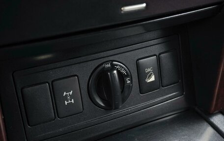 Toyota Land Cruiser Prado 150 рестайлинг 2, 2013 год, 2 730 000 рублей, 18 фотография