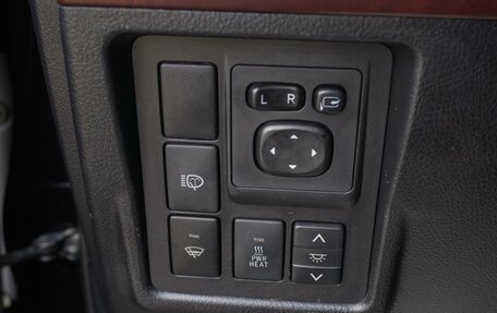 Toyota Land Cruiser Prado 150 рестайлинг 2, 2013 год, 2 730 000 рублей, 24 фотография