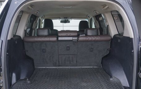 Toyota Land Cruiser Prado 150 рестайлинг 2, 2013 год, 2 730 000 рублей, 26 фотография