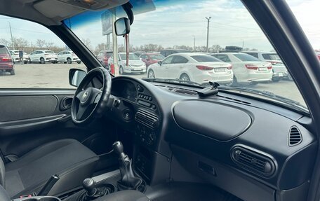 Chevrolet Niva I рестайлинг, 2019 год, 879 000 рублей, 13 фотография