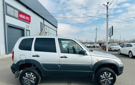 Chevrolet Niva I рестайлинг, 2019 год, 879 000 рублей, 7 фотография