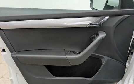 Skoda Octavia, 2020 год, 1 990 000 рублей, 8 фотография