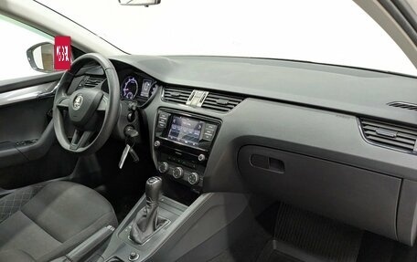 Skoda Octavia, 2020 год, 1 990 000 рублей, 16 фотография