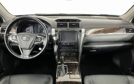 Toyota Camry, 2015 год, 2 385 000 рублей, 7 фотография