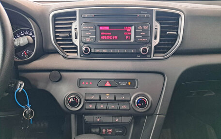 KIA Sportage IV рестайлинг, 2018 год, 2 056 000 рублей, 15 фотография