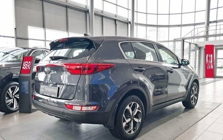 KIA Sportage IV рестайлинг, 2018 год, 2 056 000 рублей, 5 фотография