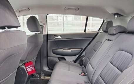 KIA Sportage IV рестайлинг, 2018 год, 2 056 000 рублей, 12 фотография