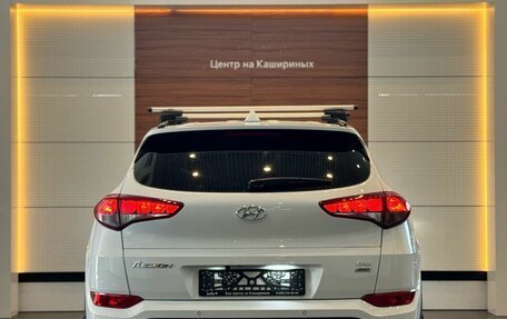 Hyundai Tucson III, 2017 год, 2 300 000 рублей, 6 фотография