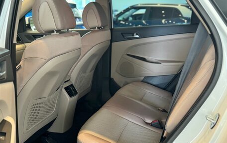 Hyundai Tucson III, 2017 год, 2 300 000 рублей, 12 фотография