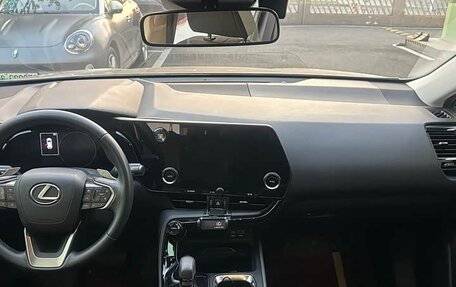 Lexus NX, 2023 год, 7 000 000 рублей, 7 фотография