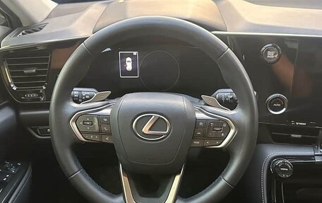 Lexus NX, 2023 год, 7 000 000 рублей, 8 фотография