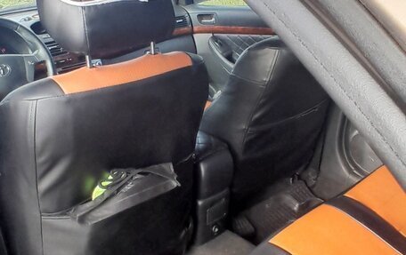 Toyota Avensis III рестайлинг, 2003 год, 650 000 рублей, 7 фотография