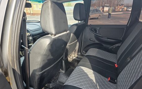 Chevrolet Niva I рестайлинг, 2019 год, 870 000 рублей, 4 фотография