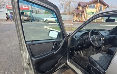 Chevrolet Niva I рестайлинг, 2019 год, 870 000 рублей, 10 фотография