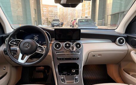 Mercedes-Benz GLC, 2021 год, 4 300 000 рублей, 4 фотография