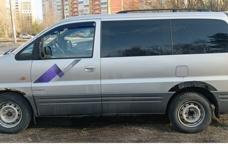 Hyundai H-1 II рестайлинг, 2005 год, 400 000 рублей, 6 фотография