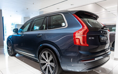 Volvo XC90 II рестайлинг, 2024 год, 11 950 000 рублей, 3 фотография