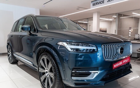 Volvo XC90 II рестайлинг, 2024 год, 11 950 000 рублей, 2 фотография