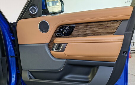 Land Rover Range Rover IV рестайлинг, 2019 год, 7 900 000 рублей, 13 фотография