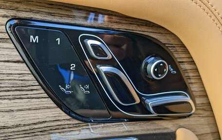 Land Rover Range Rover IV рестайлинг, 2019 год, 7 900 000 рублей, 15 фотография