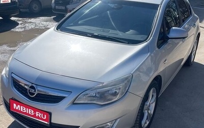 Opel Astra J, 2010 год, 600 000 рублей, 1 фотография