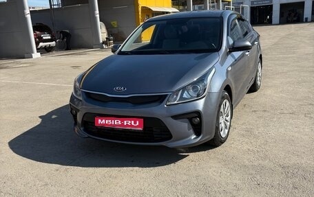 KIA Rio IV, 2018 год, 1 450 000 рублей, 1 фотография