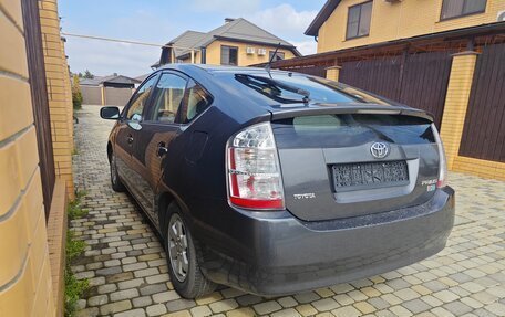 Toyota Prius, 2008 год, 699 000 рублей, 3 фотография