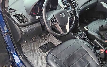 Hyundai Solaris II рестайлинг, 2014 год, 825 000 рублей, 21 фотография