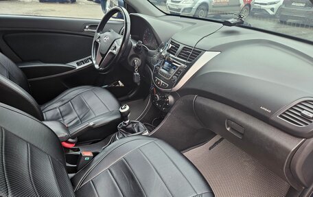 Hyundai Solaris II рестайлинг, 2014 год, 825 000 рублей, 25 фотография