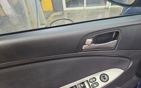 Hyundai Solaris II рестайлинг, 2014 год, 825 000 рублей, 17 фотография