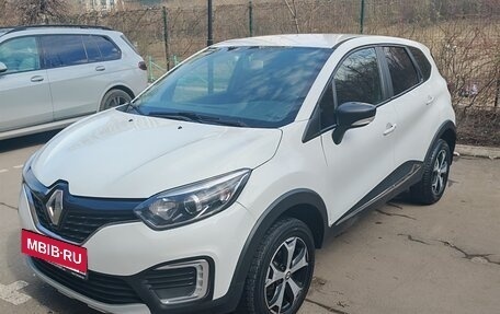 Renault Kaptur I рестайлинг, 2019 год, 890 000 рублей, 2 фотография