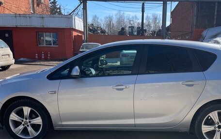 Opel Astra J, 2010 год, 600 000 рублей, 5 фотография