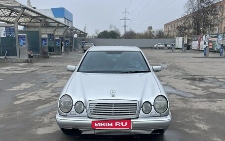 Mercedes-Benz E-Класс, 1999 год, 425 000 рублей, 7 фотография