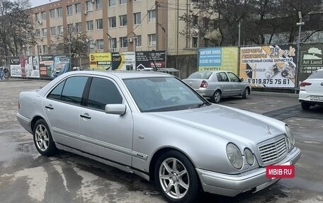 Mercedes-Benz E-Класс, 1999 год, 425 000 рублей, 2 фотография