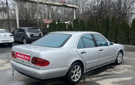 Mercedes-Benz E-Класс, 1999 год, 425 000 рублей, 5 фотография