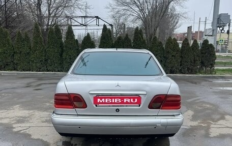 Mercedes-Benz E-Класс, 1999 год, 425 000 рублей, 8 фотография
